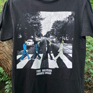 Vintage 2000’s The Beatles Abbey Road Graphic T-Shirt Men’s Medium No Tag